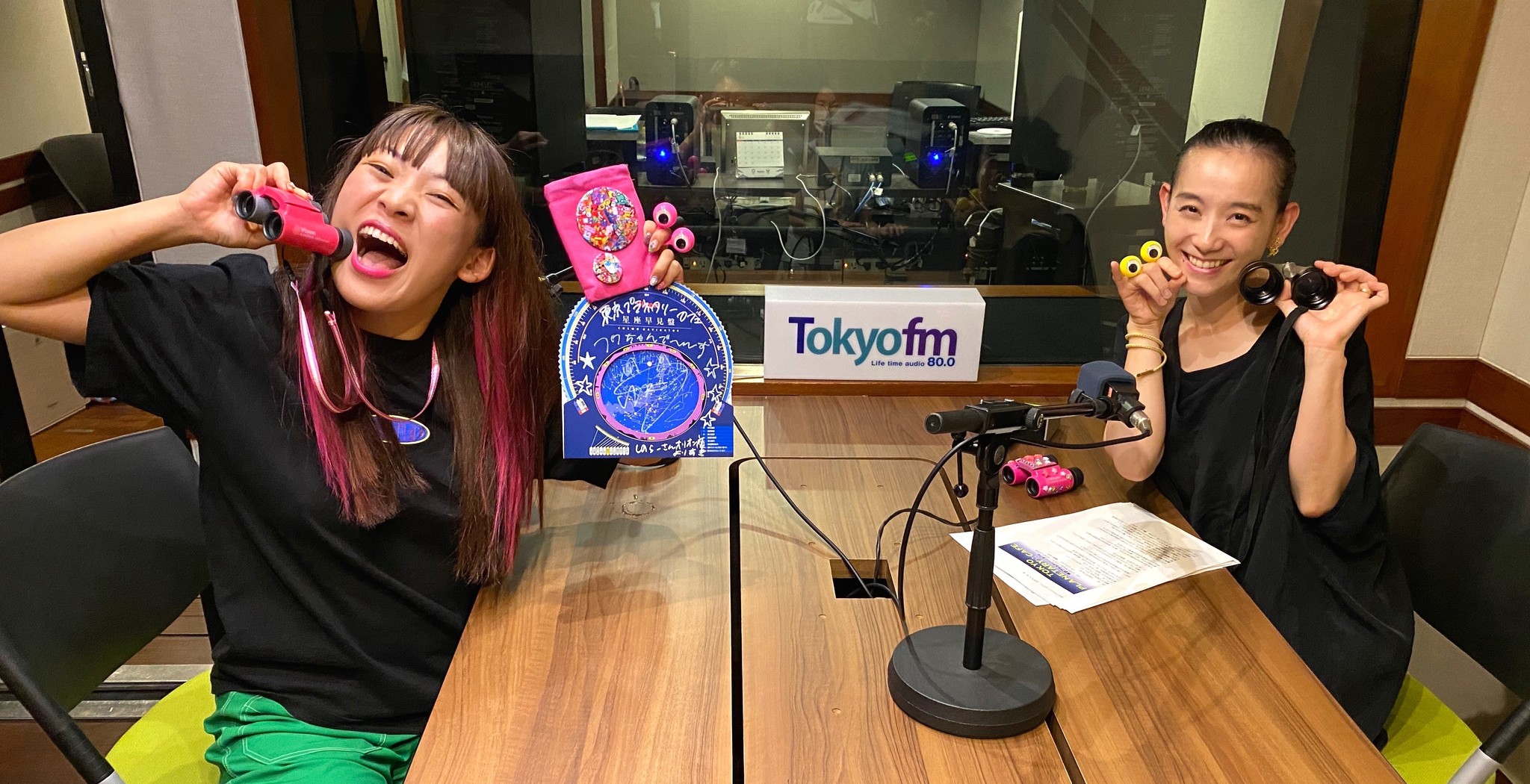 フワちゃんは生まれた時からシノラー 篠原ともえ フワちゃん メディア初対談 Tokyo Fmのプレスリリース