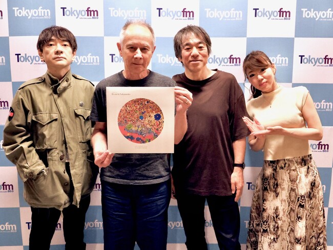 (左から:小山田圭吾、ピーター・バラカン、大友良英、柴田幸子)photo by Moto Uehara (左から:小山田圭吾、ピーター・バラカン、大友良英、柴田幸子)photo by Moto Uehara