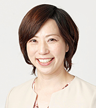 小安 美和 氏