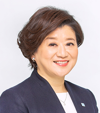及川 美紀 氏