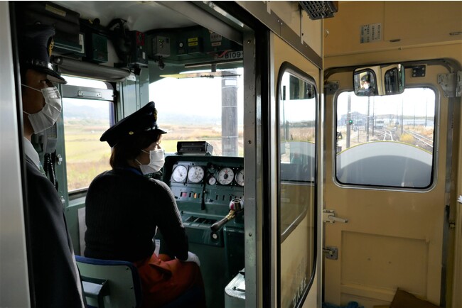 車両基地内で本物の電車を運転体験 車両基地内で本物の電車を運転体験