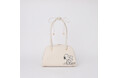 FURLAの期間限定ポップアップ ストア ピーナッツとコラボレーションしたアイテムを取り揃えた「La Dolce Vacanza（ラ・ドルチェ・ヴァカンツァ）」 が阪急うめだ本店1階にて開催