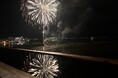 【花火に入る温泉体験】夏は諏訪湖で花火三昧。「湖上花火大会」や「毎日10分花火」など《３大イベント》をインフィニティ展望露天風呂や露天風呂付き客室から眺める宿泊プラン。諏訪湖畔の温泉宿で販売開始。