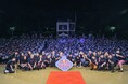 ＜イベントレポート＞ お笑い好きに翼をさずける。レッドブルの漫才ライブ「Red Bull サンパチ」過去最大＆最終回！大阪城音楽堂で1,800人が大爆笑