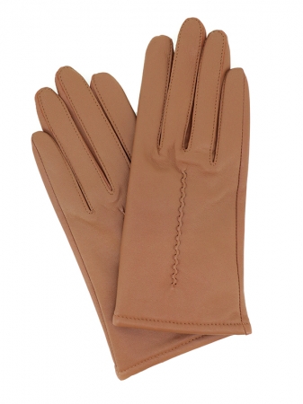 Gloves  with  seams