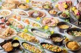 気分はまるでグルメツアー!家族と、友達と、恋人と、老若男女問わず楽しめる九州グルメと贅沢スイーツを食べ放題で!『九州ご当地グルメ & いちごと桃のスイーツフェア』期間限定開催