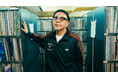 “King Of Diggin’” DJ MUROが、USENレコードライブラリーに初潜入。十数万枚規模の音楽アーカイブを2日間にわたりDIG。