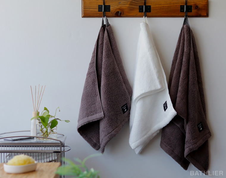 いつも忙しい大人が 休日に使うべきタオル 大人の休日タオル 6月26日 金 発売 バスリエ株式会社のプレスリリース