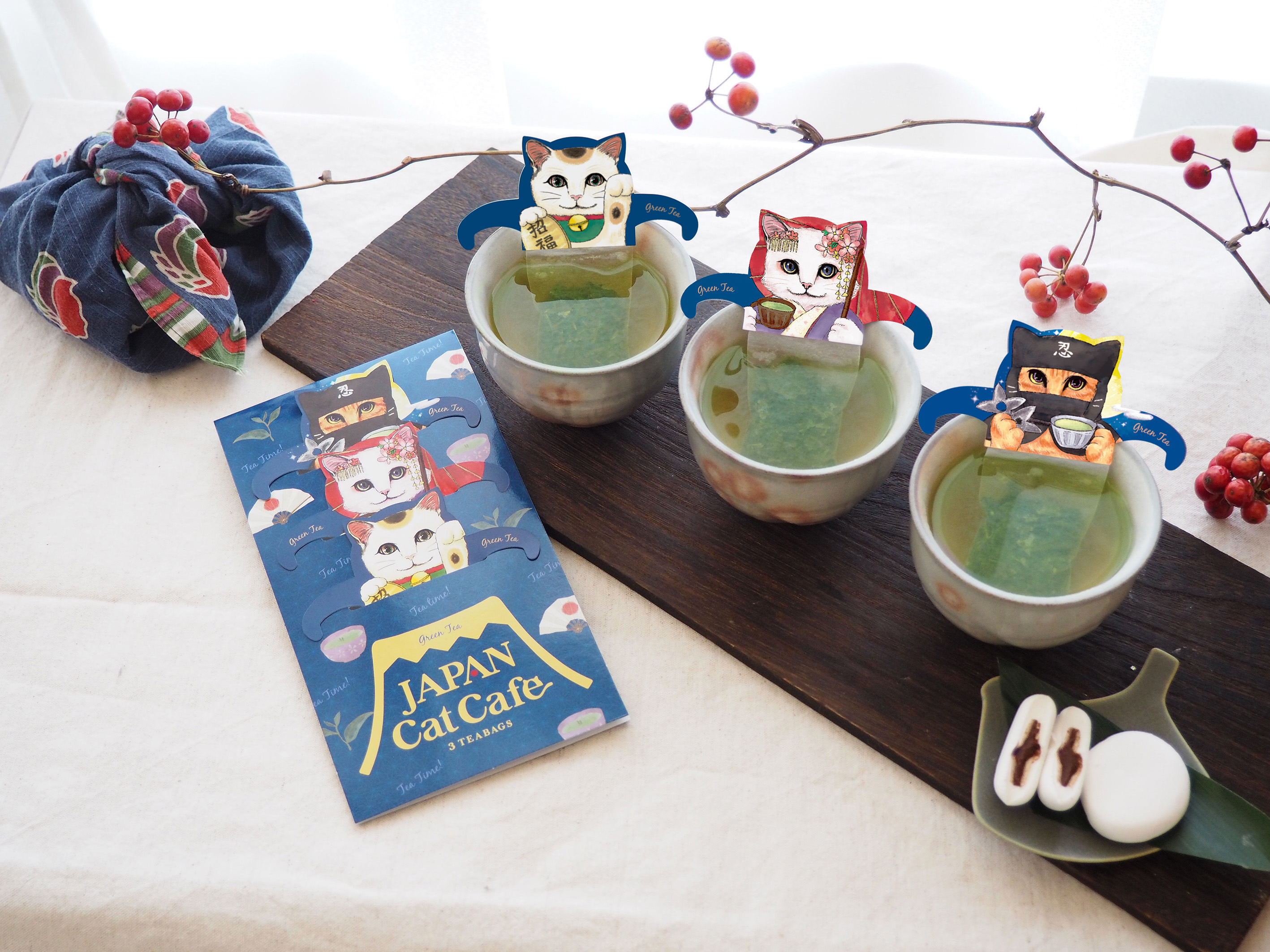日本の伝統的なキャラクターに扮したネコ達が集合 招き猫 舞妓猫 忍者猫と一緒にほっこり緑茶ティータイムはいかがですか 初の 和 テイスト キャット カフェシリーズ ジャパンキャットカフェ 発売 日本緑茶センター株式会社のプレスリリース