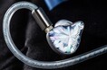 受け継がれる伝統工芸技法、螺鈿が生みだす神秘的な輝き、Agasoundより有線イヤホン『PEARL』が登場