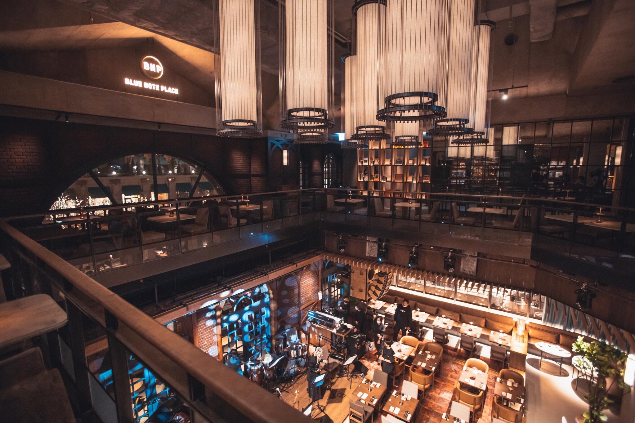 ブルーノート・ジャパンの新業態ダイニング「BLUE NOTE PLACE」恵比寿ガーデンプレイスに 2022年12月6日(火) グランドオープン｜株式会社ブルーノート・ジャパンのプレスリリース