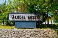 宮古島の環境配慮型リゾートホテル「LOCAL BASE」6周年を記念し、LB MARKETでオリジナルアクリルキーホルダーをプレゼント