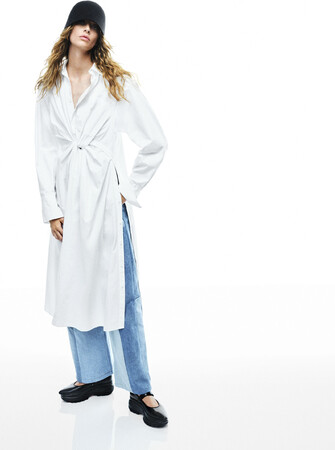 Shirt ¥25,900 (税込) Shirt ¥25,900 (税込)