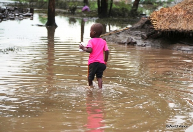 2015年1月にマラウイで起こった洪水の様子。洪水、干ばつ、地震、火山の噴火等、災害の種類も様々だ