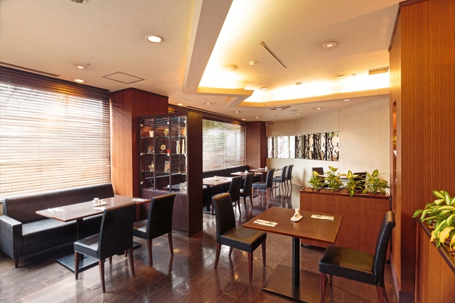 レストラン「シャングリ・ラ」店内