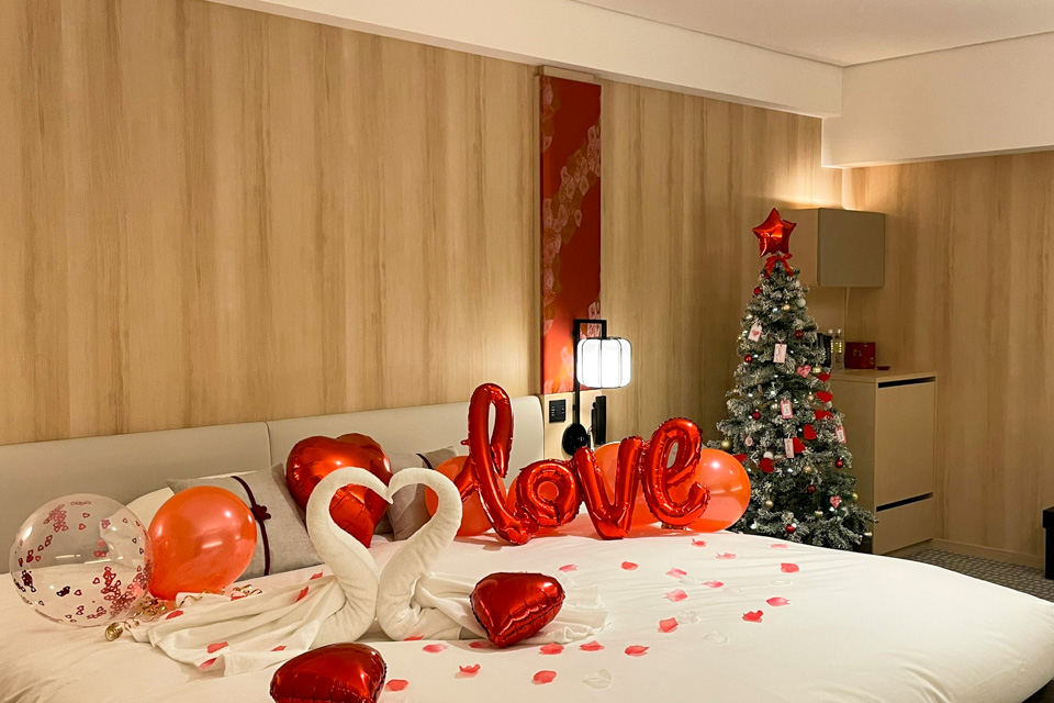Happy Valentineデコレーションツリールーム 開業40周年記念プラン1日1室2名様限定 京都東急ホテル 株式会社東急ホテルズのプレスリリース