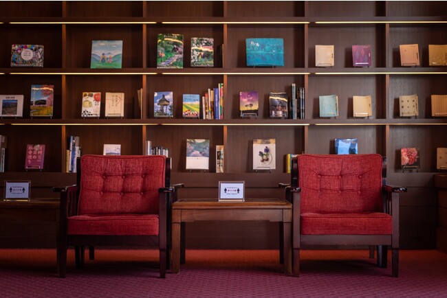 ライブラリでお気に入りの一冊と出会う ライブラリでお気に入りの一冊と出会う