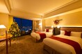 横浜ベイホテル東急、初の「クリスマスルーム」登場!高層階から特別な夜を彩る宿泊プラン「スターライト クリスマス」でおふたりだけのひとときを
