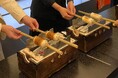 愛知・豊橋の食文化を渋谷で。約200年の伝統「ヤマサちくわ」のちくわ焼き体験と、生産者が語る特別ランチセミナーをセルリアンタワー東急ホテルで開催！