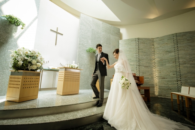 教会式結婚式イメージ