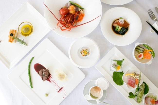 洋食コースの中に伝統的な和食を取り入れたレストラン「マ・シェール・メール 番所」のディナーイメージ