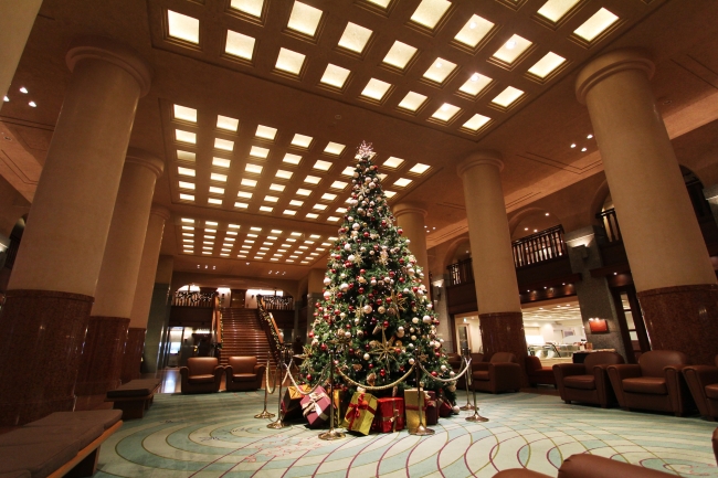 京都ホテルオークラ クリスマスツリー イルミネーション オークラ ホテルズ リゾーツのプレスリリース