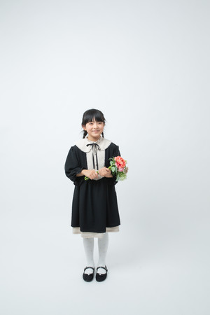 岩手の縫製工場発の新ブランド Kresko から サイズと服の表情が変化し 長く着られるキッズフォーマルワンピース 発売 一般社団法人fumotoのプレスリリース