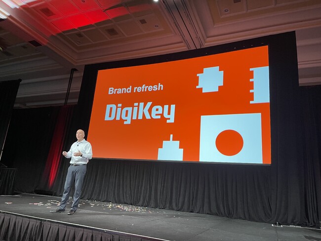 DigiKeyは2023 EDS Leadership Summitでロゴとブランドシステムの刷新を発表しました。