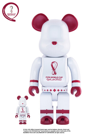 BE@RBRICK - FIFA WORLD CUP QATAR 2022 (TM) OLP WHITE CHROME 100% & 400%