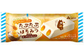 本当は「はちみつたっぷり」が好きなあなたへ！ 「北海道産生クリーム使用のヨーグルト味アイス」に「アカシアはちみつ使用のはちみつソース」をたっぷりと入れました♪