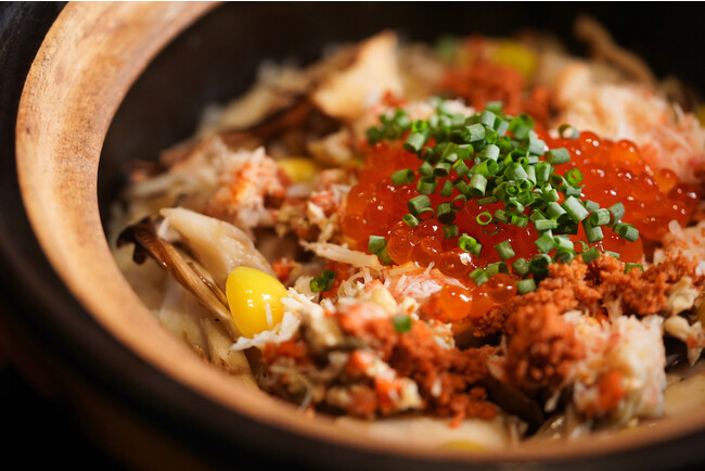 ずわい蟹といくらの土鍋ご飯