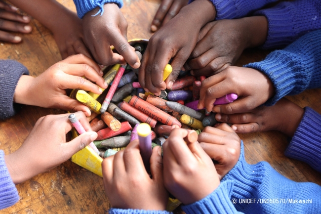 日本を含む世界14カ国の子どもを対象にした意識調査結果を発表。© UNICEF_UN050570_Mukwazhi