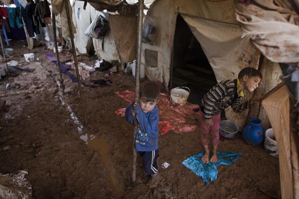 © UNICEF/NYHQ2014-0002/Diffidenti