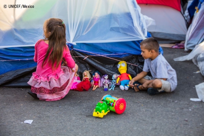 メキシコに滞在する移民の子どもたち。(C) UNICEF_Mexico