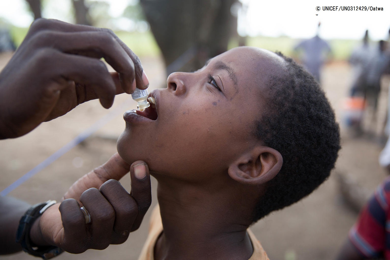 モザンビーク サイクロン イダイ と ケネス の深刻な被害 子ども数十万人に予防接種を提供 プレスリリース 公益財団法人日本ユニセフ 協会のプレスリリース