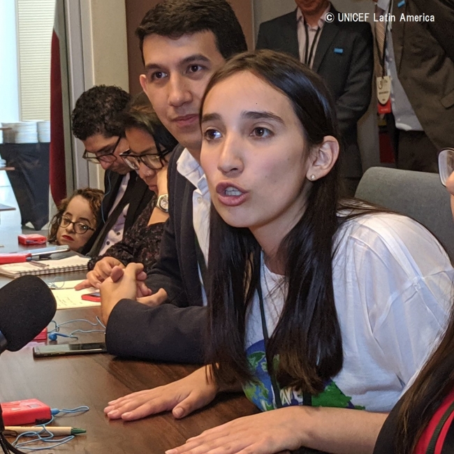 チリの若い気候活動家カタリナ・シルバさん。(2019年10月8日撮影) © UNICEF Latin America