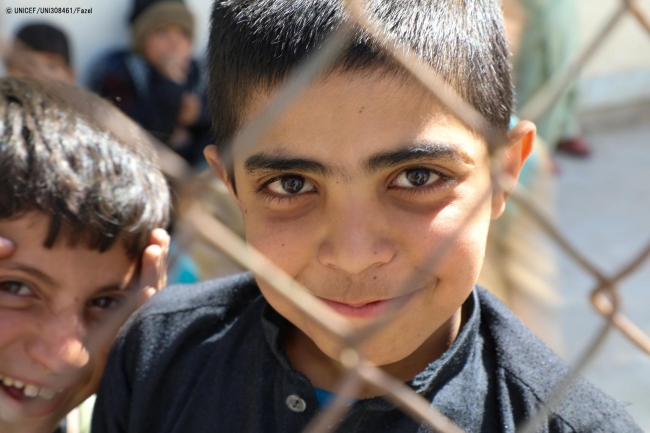 アフガニスタンの子どもたち。 (2020年3月3日撮影) (C) UNICEF_UNI308461_Fazel