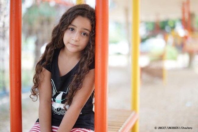 8歳のハナン。(2020年9月1日撮影) © UNICEF_UNI366051_Choufany