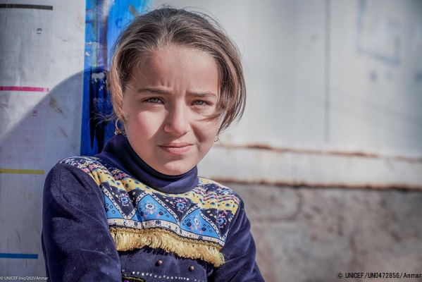国内避難民キャンプに滞在するイラクの女の子。(2021年1月撮影) ※本文との直接の関係はありません　© UNICEF_UN0472856_Anmar