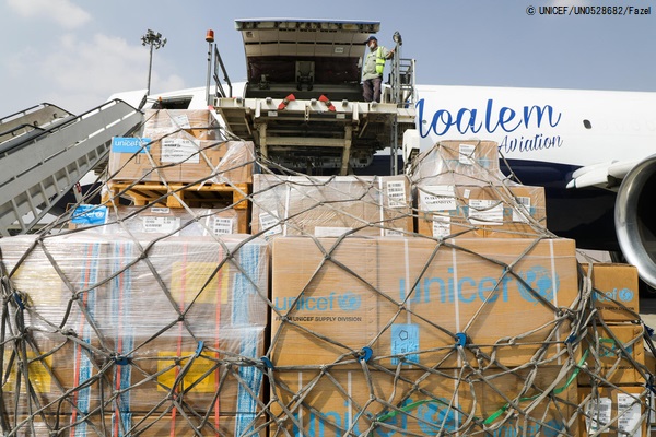 カブールに到着したユニセフの命を守る医療物資。(2021年9月29日撮影) (C) UNICEF_ UN0528682_Fazel