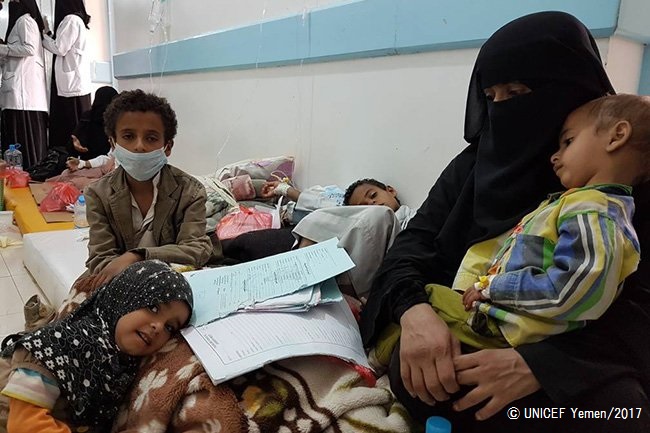 病院での子どもたちの様子(イエメン) © UNICEF Yemen_2017