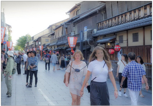 京都観光を楽しむ海外からのお客様（イメージ）