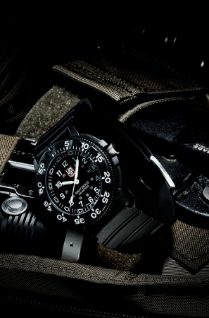 腕時計「ルミノックス」創設30周年記念。ブランドの原点モデルが初期 ...