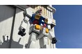 西日本初！福山サービスエリア上り線に「HYPER HYBRID MODEL 1/12RX-78-2 GUNDAM」立像設置　12月26日(金)から登場！