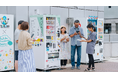 地域企業を応援する次世代型自販機が進化つくば発「買ってみっPeyoつくば自販機」―ARフォトフレームと音声配信で中小企業の魅力を発信