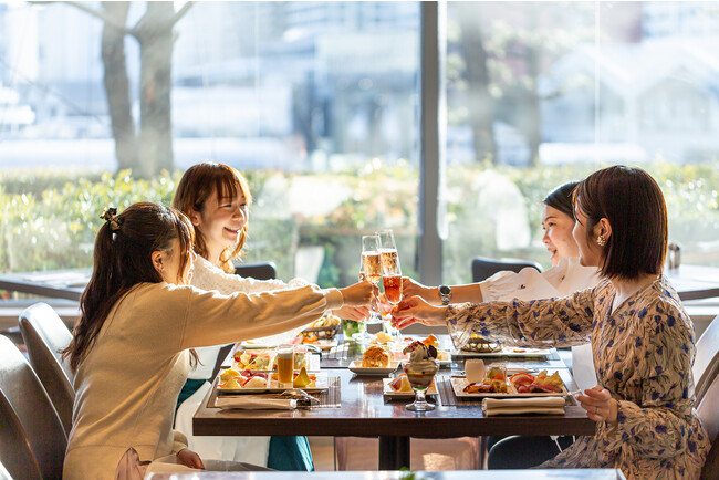 ランチ＆ディナータイムでご利用いただけるプランを用意