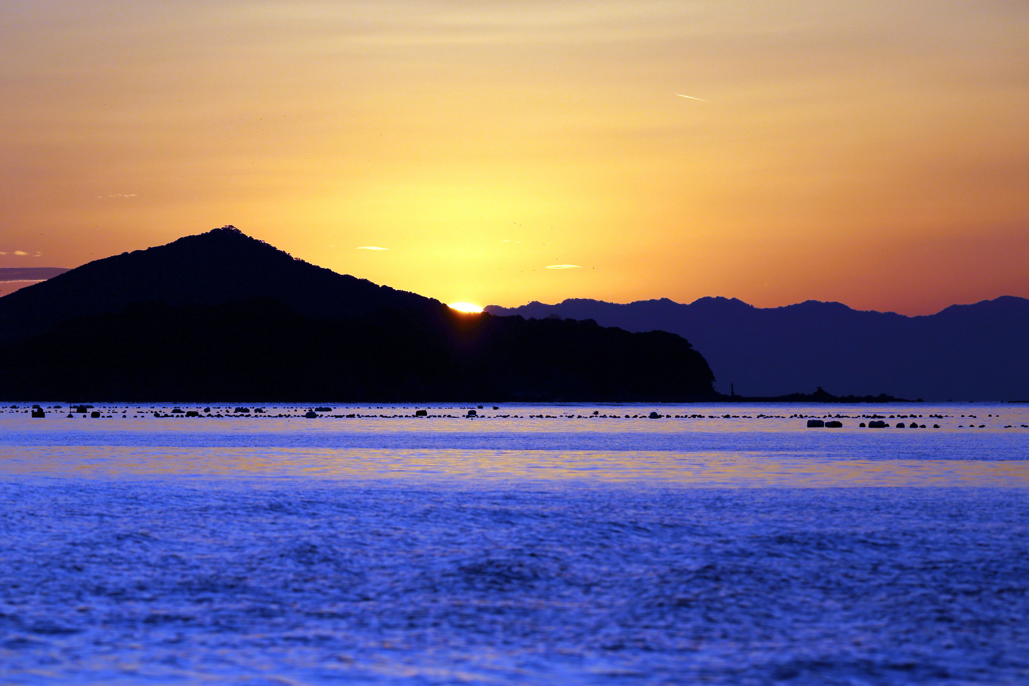 ヘリで行く日帰り二人旅 伊勢志摩の美しい夕景と海の幸 京都往復 プラン登場 ｚｅｎ株式会社のプレスリリース