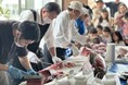 地上110Mのキッチンスタジオで迫力満点の「まぐろ解体ショー」を開催!東京・有明の超高層レジデンスのプロモーションイベントにて