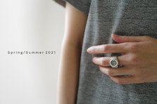 時を着飾るー指時計 Moco ssスタート メタルバンドタイプの限定カラーは オリーブグリーン More Conceive株式会社のプレスリリース