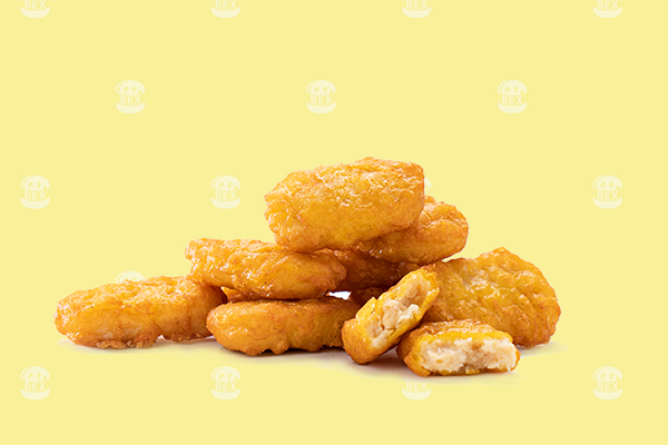 チキンナゲット CHICKEN NUGGETS 200円（税込216円）